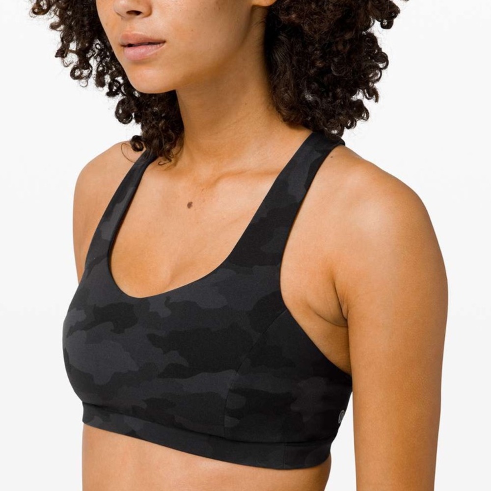 Lululemon Free To Be Serene Bra Light Support C/D Cup Size 6